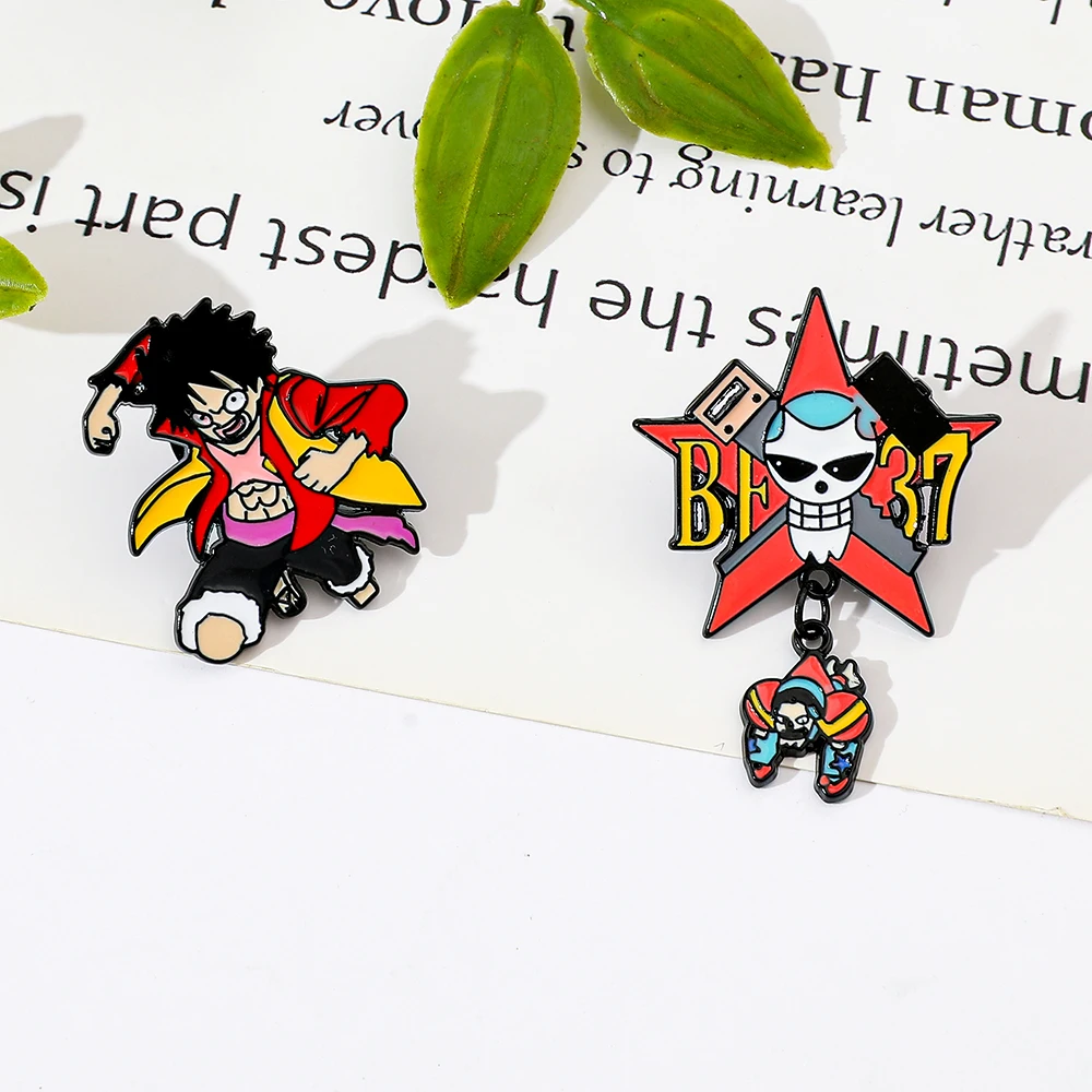 2 Stück Kreative Anime-Brosche – Anime Cosplay Luffy Bewertung und Preis