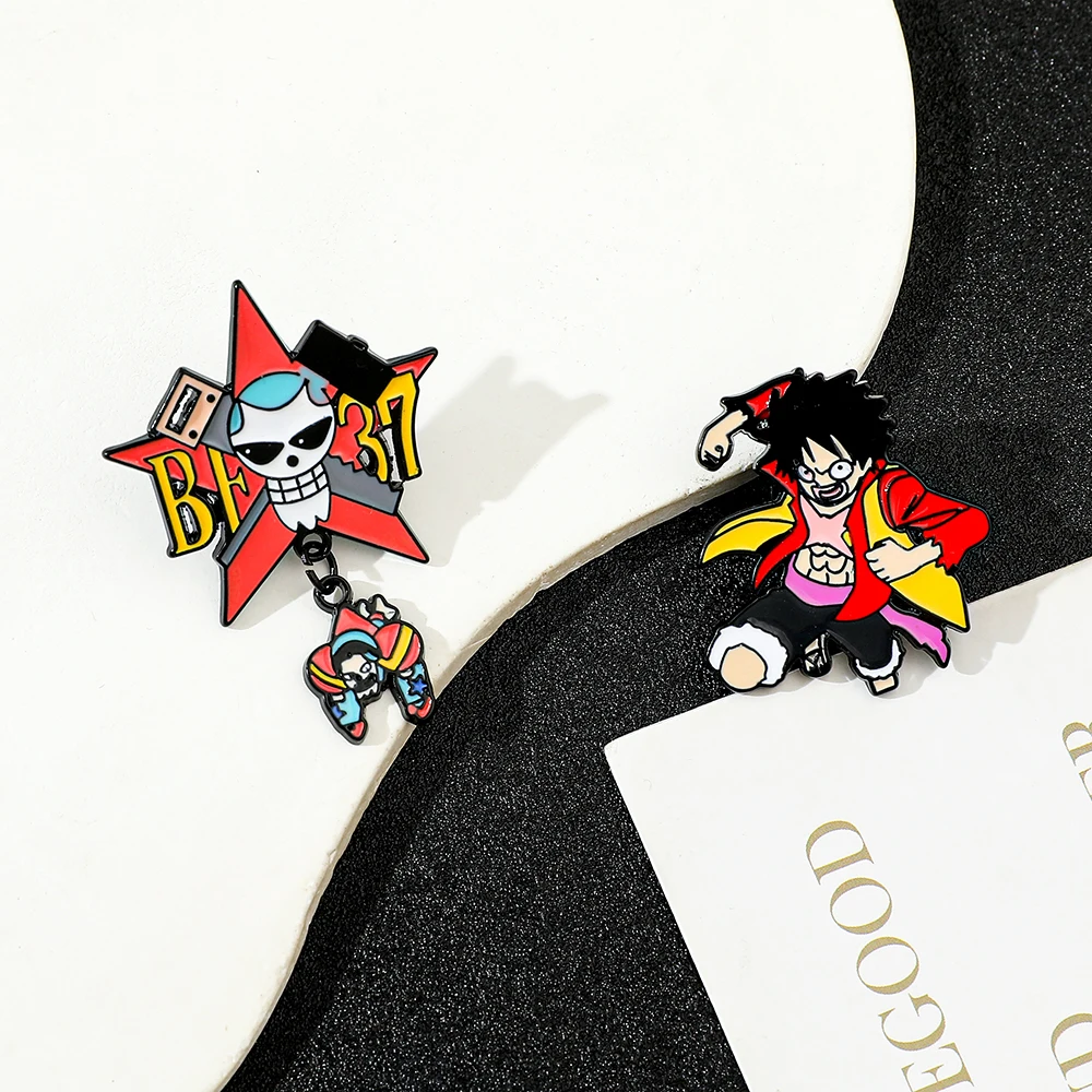 2 Stück Kreative Anime-Brosche – Anime Cosplay Luffy Bewertung und Preis